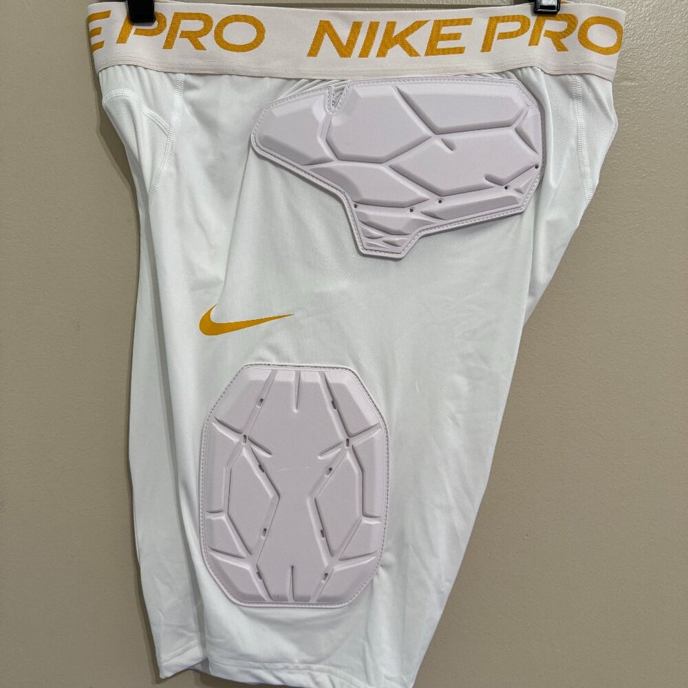 Nike Pro Men's HyperStrong Football Padded Shorts White Size CW3890-100 NEW